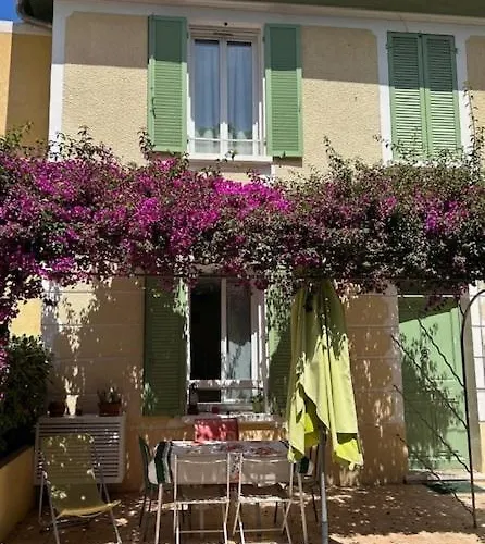 Maison Centre Climatisee 2 Terrasse *